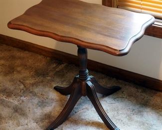 Antique Solid Wood Pedestal Table With Brass Claw Feet, 20" x 22" x 14"
