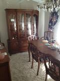 Dining room set, China Hutch