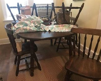 Dining room table with 6 chairs.  Great condition.  $75