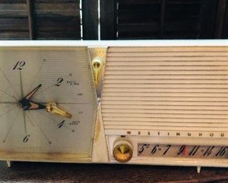 Vintage Westinghouse radio