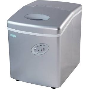 Portable ice maker