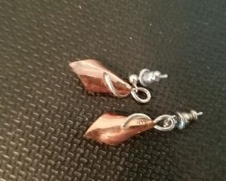 Stuart Nye copper & sterling calla lily on posts earrings $75