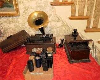 1906 Edison Home Phonograph