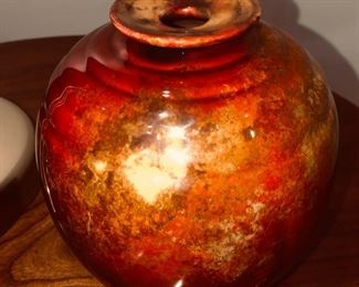 Ooh I think this vase or jar may be one of my favorite things in the home. I'll find out more about the manufacturer and the process, but I can tell you this is one good looking piece of art glass or pottery.