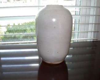 Jugtown Chinese white glaze vase