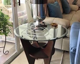 Side Table with Lamp (2)