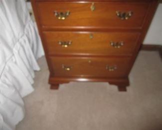ONE NIGHTSTAND BY DREXEL