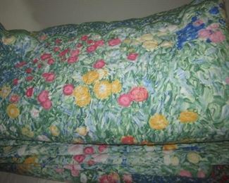 PAIR OF FULL SIZE COVERLETS