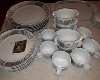 Hutschenreuther MCM China Set, Ferrara and Tavola