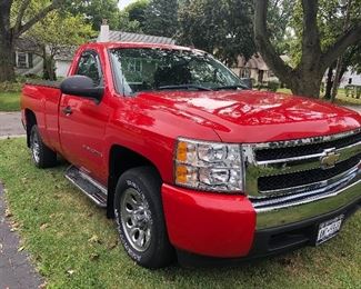 2008 CHEVROLET SILVERADO 1500 V6 4.3 Liter 2WD
One owner 
ONLY 26,661 miles! Runs perfect