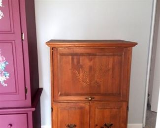 Small wood cabinet with etched wheat...excellent condition