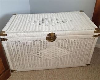 White wicker blanket chest