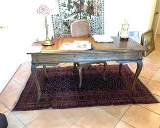 DESK   ORIENTAL RUG