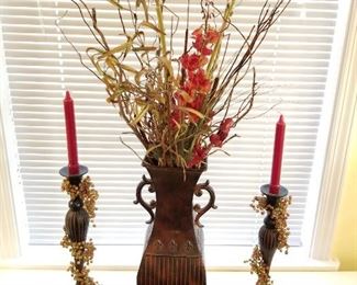 Vase with 2 Candlesticks
