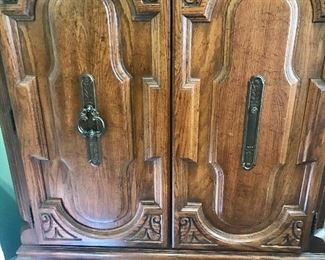 Vintage Chest of Drawers