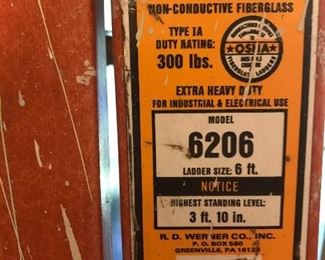 Fiberglass Ladder 6ft