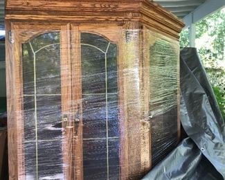 Vintage Entertainment / China Cabinet