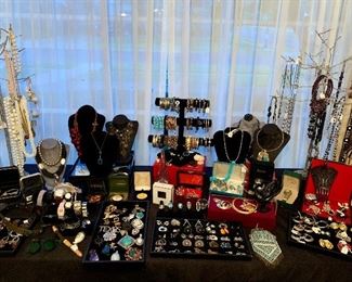 Vintage Jewelry Collection 
