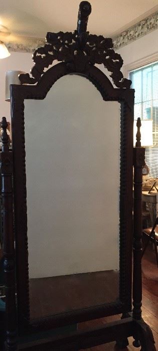 Victorian Dressing Mirror with great carvings