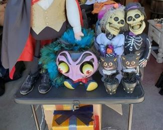 IT'S COMING UP! HAPPY HALLOWEEN!