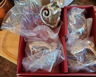 NEIMAN MARCUS FOR ARTHUR COURT NEW MONKEY NAPKIN RINGS