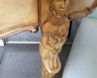 BEYOND WORDS-THIS DESK IS INSANELY COOL