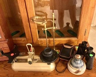 Vintage jewelers magnification stand