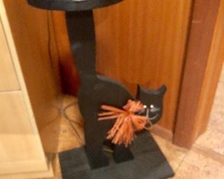 Cat plant stand