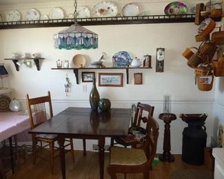 assorted chairs / table / more dishes