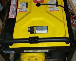 Champion 4700/3800 Generator as new with box