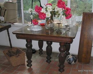 Oak Antique Table with leaves as shown in earlier photos