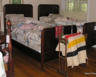 The Twin Mahogany Beds, just another view