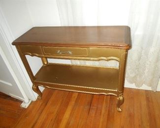 French Provincial entry table