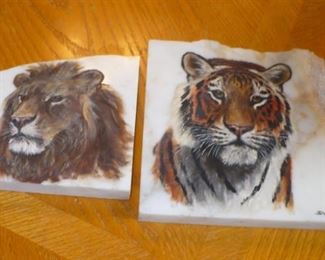 2 HAND PAINTED LION AND TIGER 