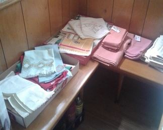 kitchen linens
