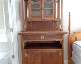 vintage buffet/curio cabinet