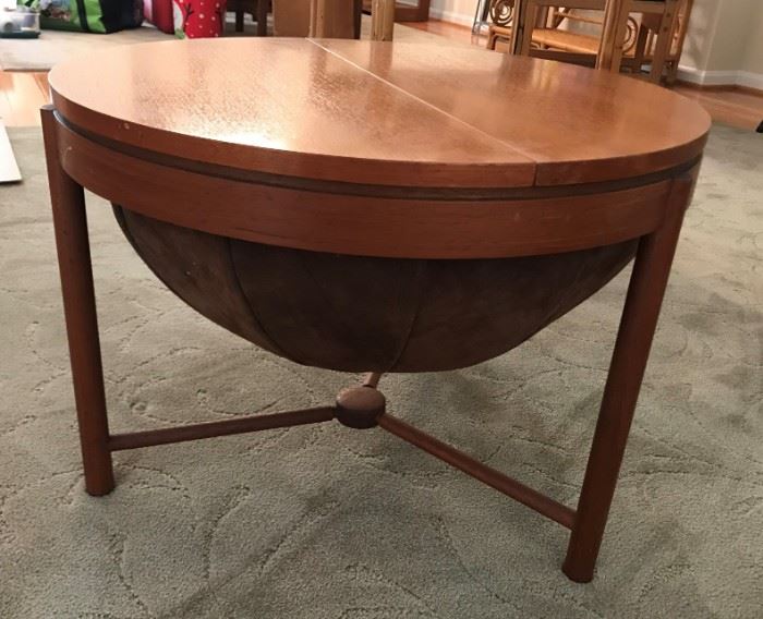  NORGEWAIN DESIGN COMPETITION 1962 - 1st PRIZE ROUND TABLE