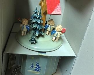 Steinback Musical Christmas Tree w/Box,
