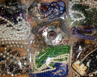 100+ bag lots of sterling silver and vintage costume jewelry