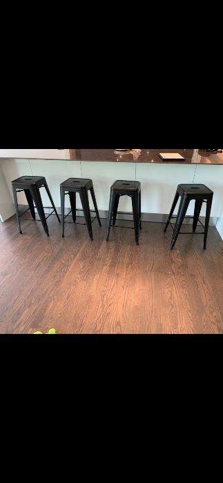4 counter height stools