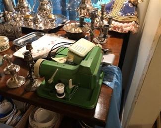 Baby Blindstitch CM-606 Sewing Machine