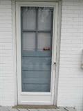 32" Back Storm Door