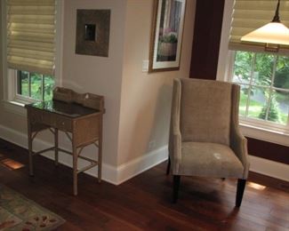 arm chair