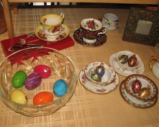 vintage stone eggs, collection of teacups & saucers