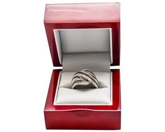 13. Womens Sterling Silver Cocktail Ring wStones