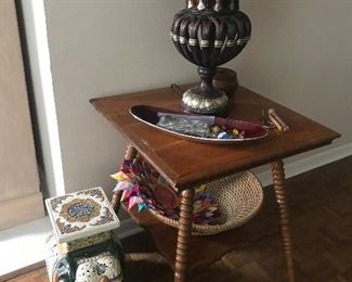 Gloden Oak End Table