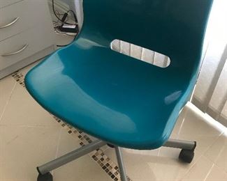 Rolling Desk Chair 