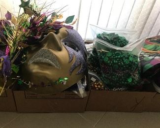 Mardi Gras Decorations 