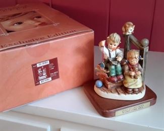 Hummel 2025/A "Wishes Come True" in original box with COA. Like new...no cracks, chips or crazing.