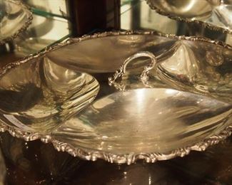 Mexican Sterling Divided Server